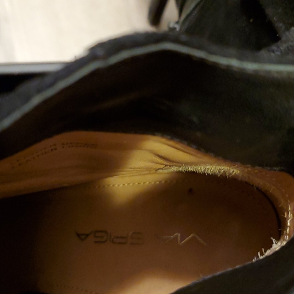 Booties - Picture 4 of 4